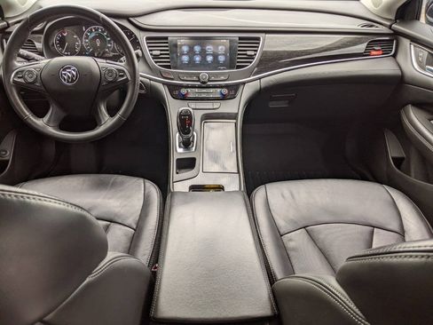 Used 2017 Buick LaCrosse Essence FWD image 17