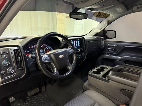 Used 2018 Chevrolet Silverado 1500 LT w/ All Star Edition image 25