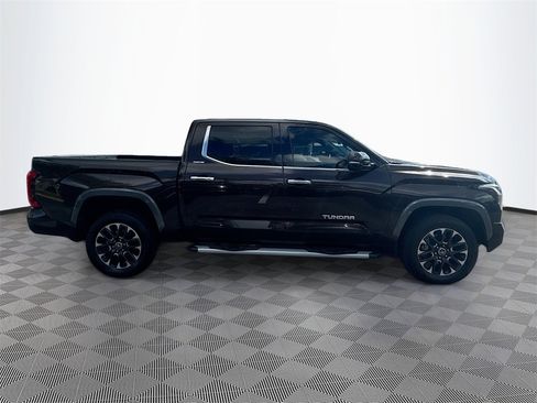 Used 2023 Toyota Tundra Limited w/ Power Package image 5