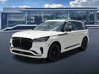 New 2026 Lincoln Aviator Reserve w/ Luxury Package AWD/4WD video 3