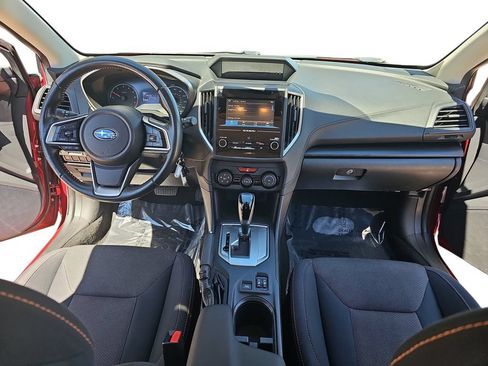 Used 2018 Subaru Crosstrek 2.0i Premium w/ Moonroof Package AWD/4WD image 9