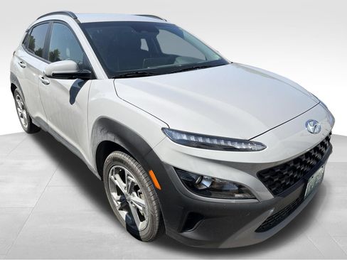 Used 2023 Hyundai Kona SEL AWD/4WD image 2