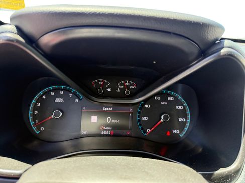 Used 2021 Chevrolet Colorado Z71 w/ Safety Package AWD/4WD image 11