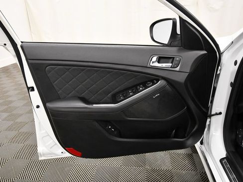 Used 2015 Kia Optima SX FWD image 9