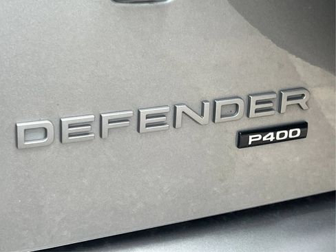 Used 2021 Land Rover Defender 110 X-Dynamic HSE AWD/4WD image 30