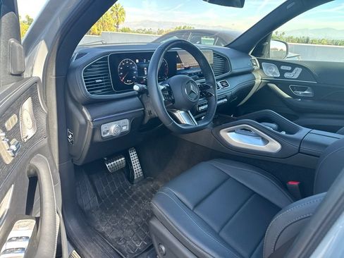 Used 2025 Mercedes-Benz GLS 450 4MATIC w/ AMG Line Exterior image 11