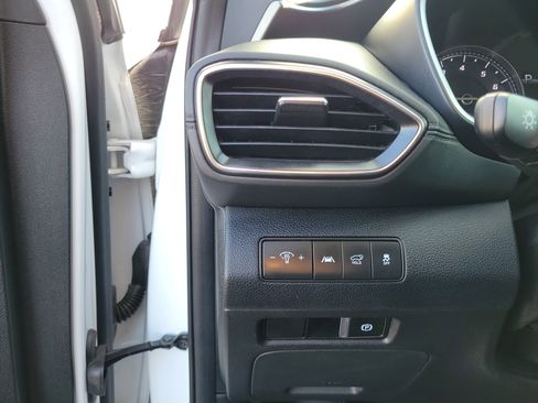 Used 2023 Hyundai Santa Fe SEL image 20
