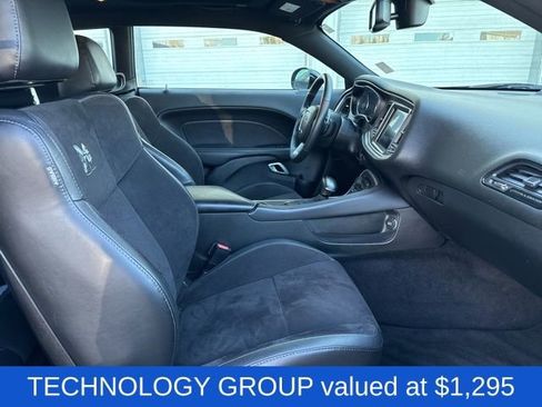 Used 2019 Dodge Challenger R/T Scat Pack w/ Widebody Package image 11