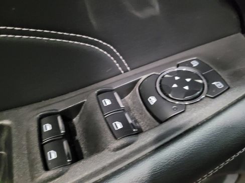 Used 2024 Ford Edge Titanium image 27