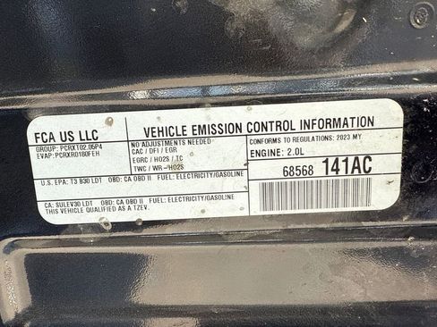 Used 2023 Jeep Grand Cherokee 4WD 4xe image 10