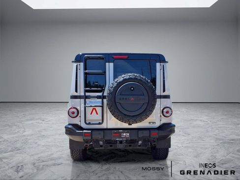 Used 2025 INEOS Grenadier AWD/4WD image 6