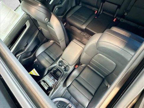 Used 2026 Porsche Cayenne AWD/4WD image 20