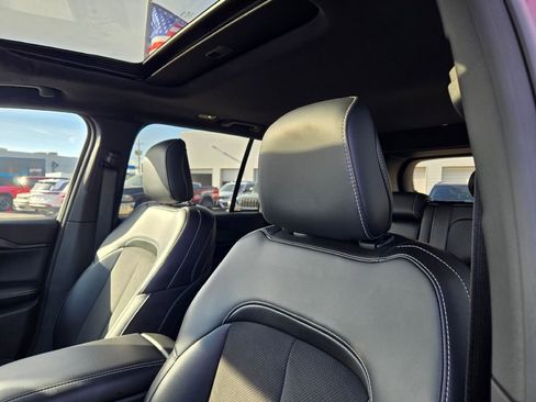 Certified 2024 Jeep Grand Cherokee Altitude image 24