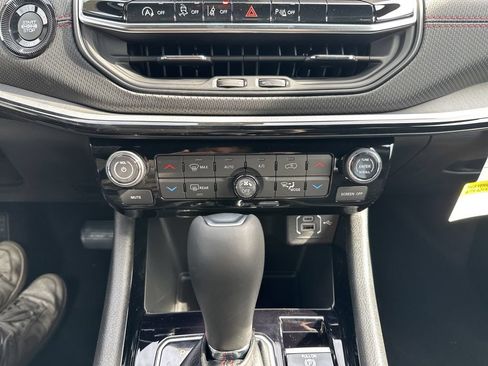 New 2026 Jeep Compass Trailhawk AWD/4WD image 34
