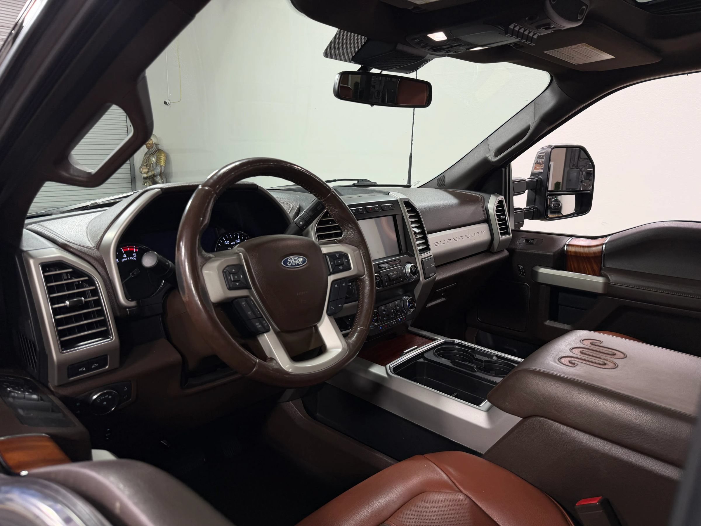 Used 2021 Ford F250 King Ranch w/ King Ranch Ultimate Package AWD/4WD image 15