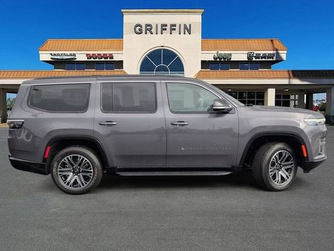New 2026 Jeep Grand Wagoneer 2WD image 3