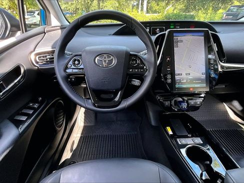 Used 2021 Toyota Prius Limited FWD image 8