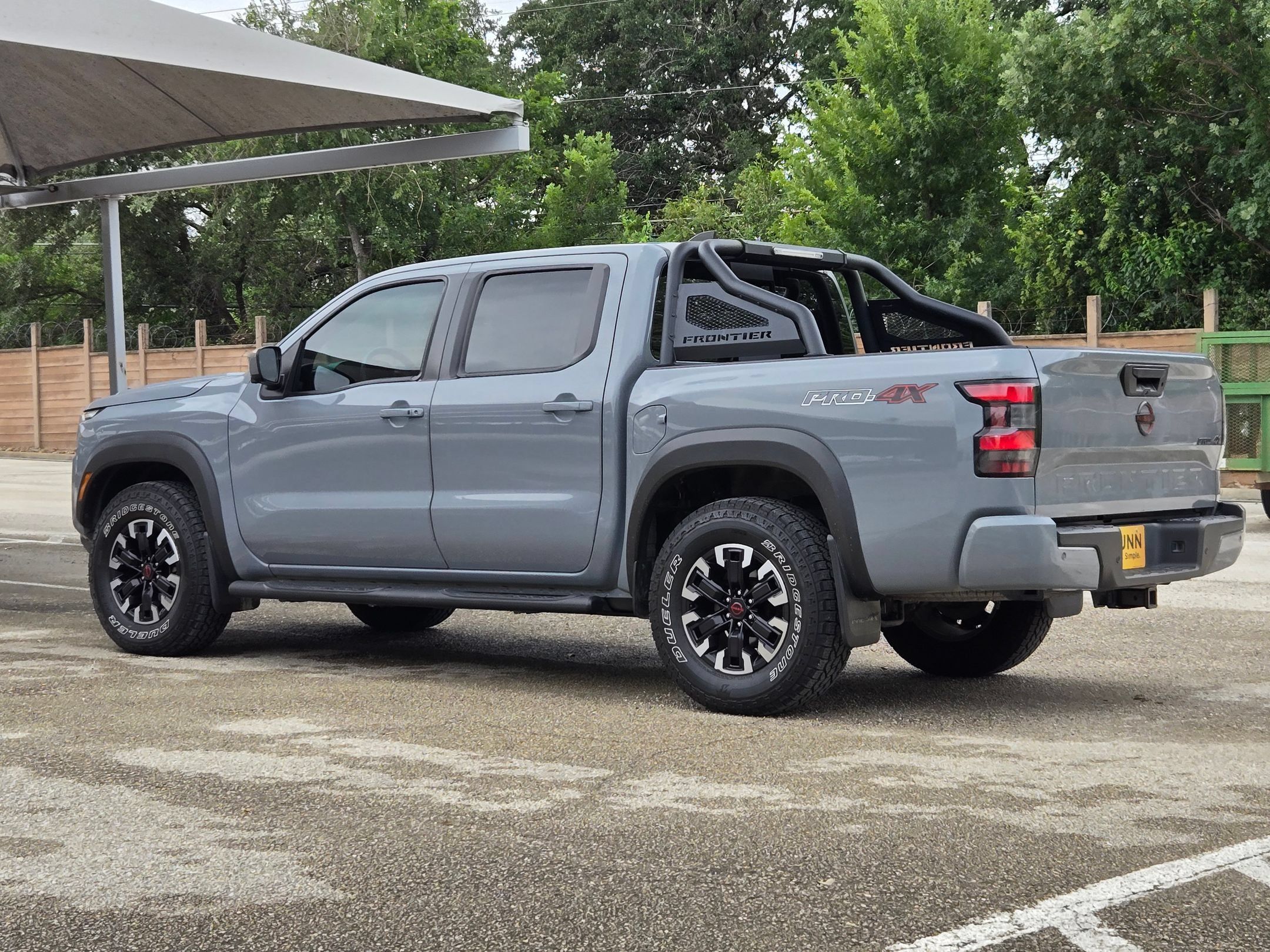 Used 2023 Nissan Frontier PRO-4X w/ Pro Convenience Package AWD/4WD image 5