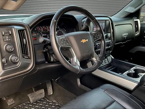 Used 2017 Chevrolet Silverado 2500 LTZ w/ LTZ Plus Package AWD/4WD image 18