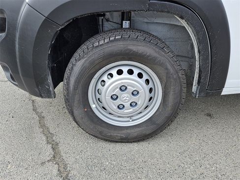 New 2026 RAM ProMaster 1500 w/ Convenience Group image 9