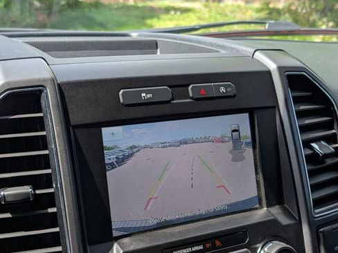 Used 2019 Ford F150 XLT w/ Equipment Group 302A Luxury AWD/4WD image 21