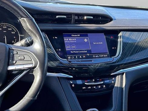 Used 2020 Cadillac XT6 Premium Luxury AWD/4WD image 6
