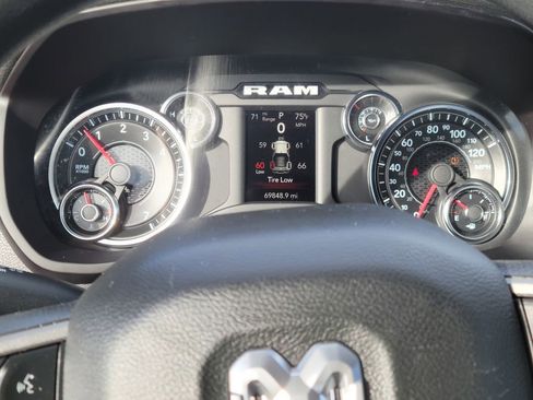 Used 2023 RAM 2500 Tradesman w/ Chrome Appearance Group image 16