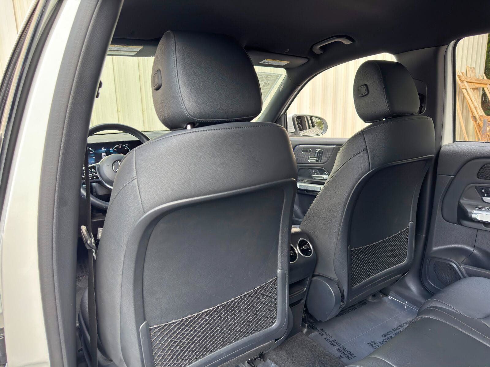 Used 2023 Mercedes-Benz EQB 300 4MATIC w/ Exclusive Package image 36