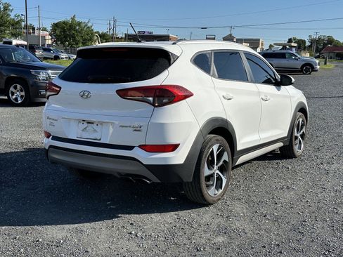 Used 2017 Hyundai Tucson Sport w/ Cargo Package AWD/4WD image 8