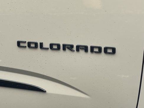 Certified 2022 Chevrolet Colorado ZR2 image 12