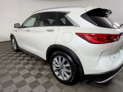 Used 2020 INFINITI QX50 Luxe w/ Cargo Package AWD/4WD image 7