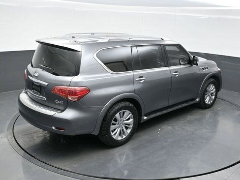 Used 2016 INFINITI QX80 4WD w/ Driver's Assistance Package image 32