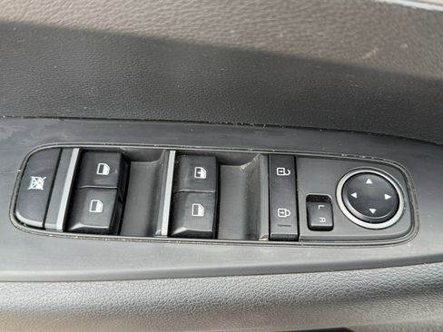 Used 2023 Kia Forte LXS w/ LXS Technology Package FWD image 23
