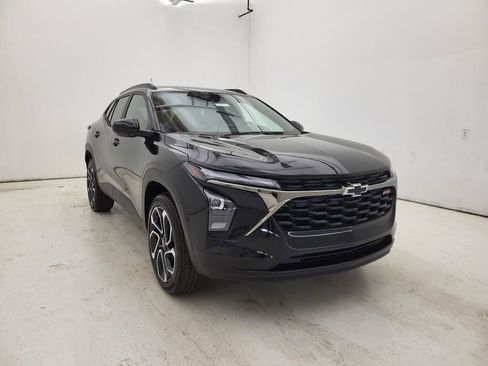 New 2026 Chevrolet Trax RS image 12