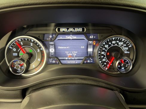 Used 2022 RAM 2500 Big Horn w/ Level C Equiment Group image 22