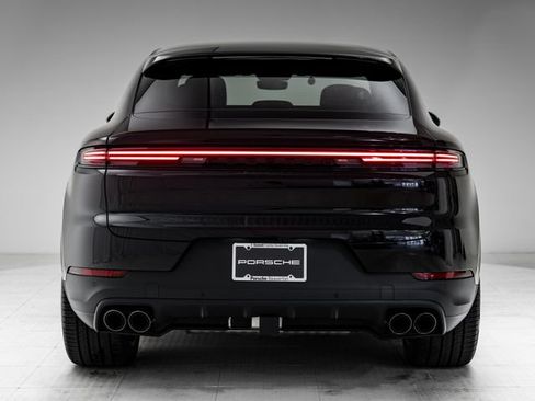 New 2026 Porsche Cayenne Coupe AWD/4WD image 35