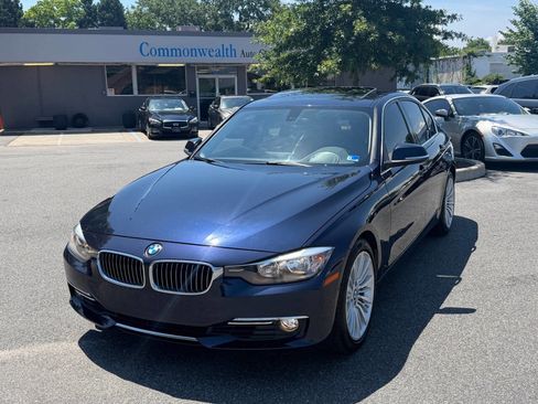 Used 2013 BMW 328i Sedan RWD image 1