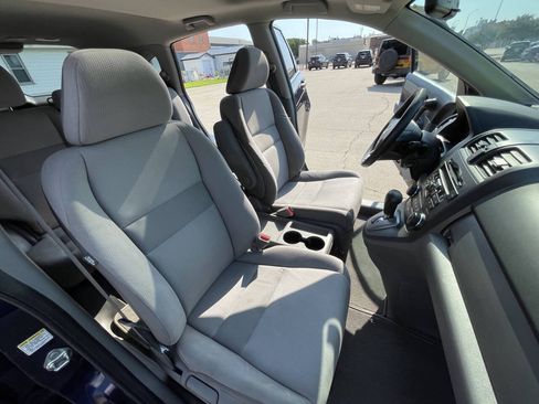 Used 2011 Honda CR-V EX image 31