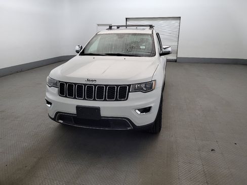Used 2019 Jeep Grand Cherokee Limited AWD/4WD image 15