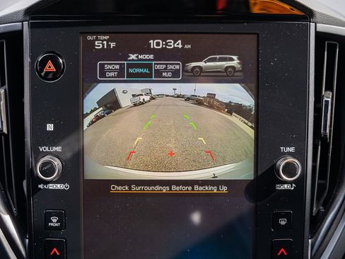 Used 2025 Subaru Forester Premium image 40