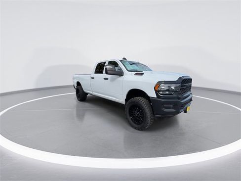 Used 2023 RAM 2500 Tradesman image 2