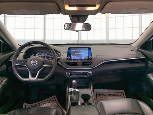 Used 2022 Nissan Altima 2.5 SR image 12