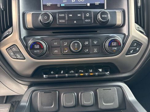 Used 2019 GMC Sierra 3500 Denali w/ Duramax Plus Package image 9