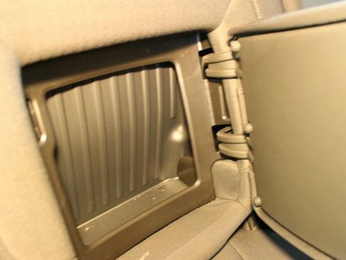 Used 2021 GMC Sierra 1500 Elevation image 15