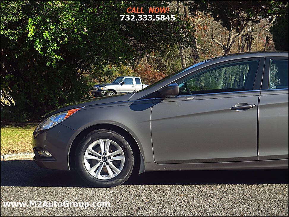 Used 2013 Hyundai Sonata GLS w/ Popular Equipment Pkg FWD image 12