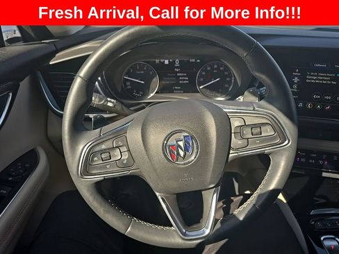 Used 2022 Buick Envision Avenir w/ Technology Package II image 4