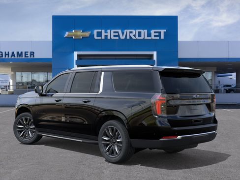New 2026 Chevrolet Suburban LS w/ LS Custom Edition AWD/4WD image 27