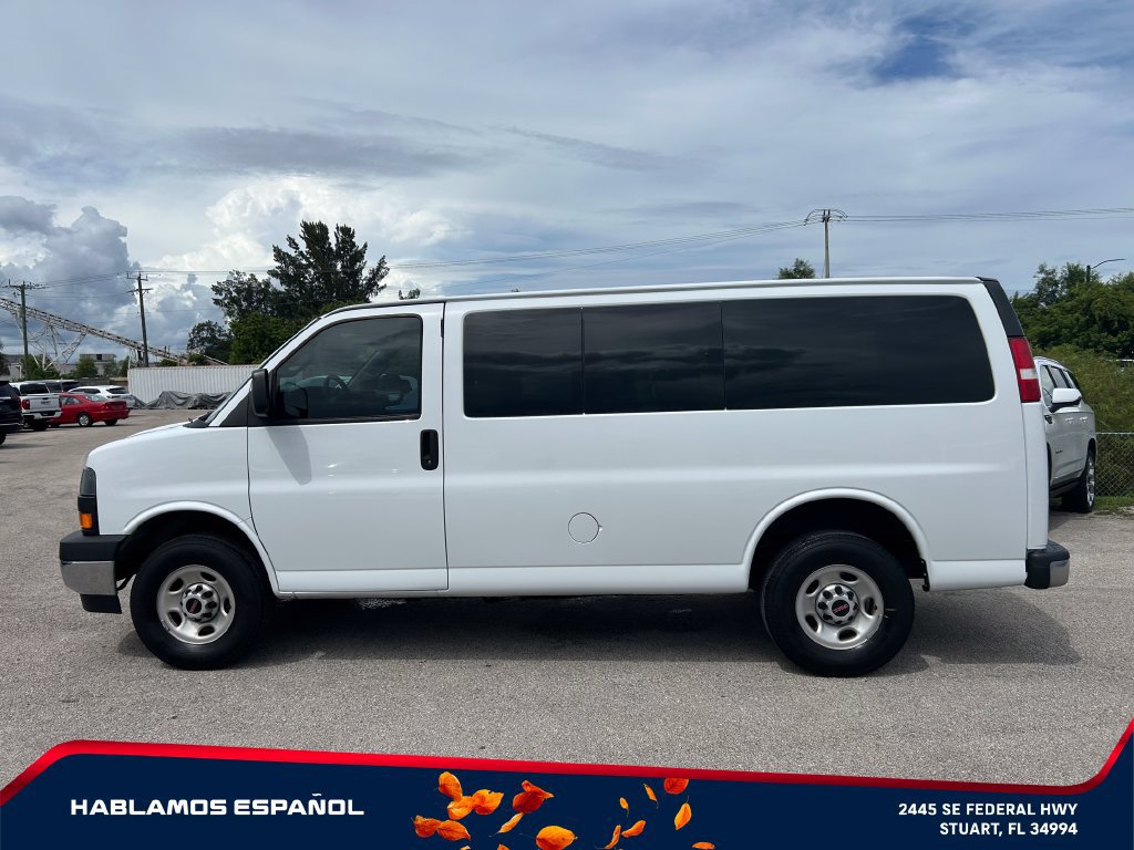 Used 2023 GMC Savana 2500 RWD image 4