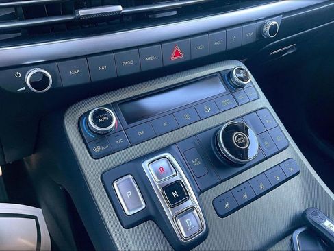 Used 2023 Hyundai Palisade SEL image 18