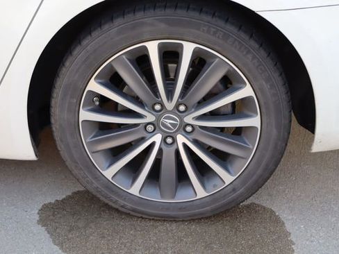 Used 2018 Acura TLX V6 SH-AWD w/ Advance Package image 29